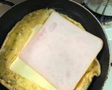 Foto del paso 6 de la receta: Omelette de queso de almendras, jamón de pavo, champiñones y hogao 🍅 en 15 minutos