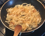 Foto del paso 1 de la receta: Arroz con lentejas y cebolla caramelizada