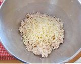 A picture of step 3 of Creamy White Chicken Enchiladas.