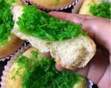 Gambar langkah 4 resipi Roti kelapa.