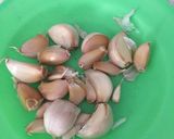 Foto langkah ke 5 dari resep Ayam bawang berempah.
