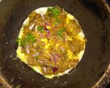 மதுரை கொத்து கறி தோசை- பச்சரிசியில் செய்தது (Kothu kari dosai recipe in tamil) ரெசிபி ஸ்டேப் 12 புகைப்படம்