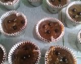 Foto langkah ke 5 dari resep Chocolate Banana Muffin.