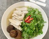 Foto langkah ke 4 dari resep Bakmi stamina detok daun ketumbar.
