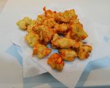 Foto del passaggio 4 della ricetta Pepite di pollo con maionese al basilico