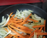 Foto del paso 4 de la receta: Col con cebolla y zanahorias