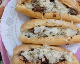 صورة لخطوة 3 من وصفة ساندوتشات سجق 🌭