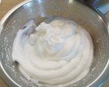 Márványos cseresznyés piskóta recept fázis 1 fotója