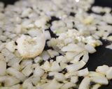 🍚Tonhalas rizses,,rongálás" 15 - perces vacsora 🐟 recept fázis 1 fotója