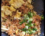 Foto langkah ke 5 dari resep Nasi Goreng Rendang.