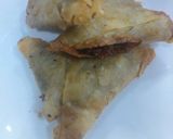 A picture of step 4 of Mutton mince samosa.