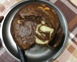 A picture of step 3 of Chocolate cake or marble cake.