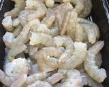 Foto del paso 3 de la receta: Rollos de nopal rellenos de camarones en salsa diabla