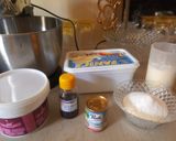 A picture of step 1 of Home made ice cream.
