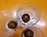 A picture of step 25 of Bread gulab jamun mousse.