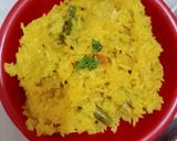 A picture of step 4 of Dal khichdi.