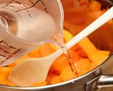 Sütőtök krémleves recept fázis 4 fotója