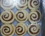 Foto langkah ke 8 dari resep Cinnamon Rolls Cream Cheese.
