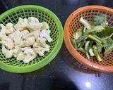 Hình bước làm 2 của món SP.0804 - Thăn Heo Xào Hoa Lơ Trắng