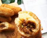Foto langkah ke 5 dari resep Roti goreng isi daging.