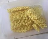 Foto langkah ke 1 dari resep Mie Goreng Basah Sosis.