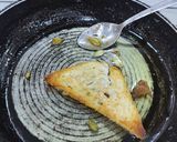 A picture of step 3 of Shahi tukda.