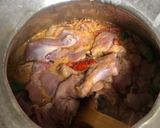 A picture of step 2 of Chicken cubes pulao.