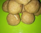 A picture of step 2 of Gond ladoo.