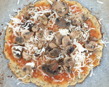 Foto del paso 7 de la receta: Pizza de coliflor con champiñones