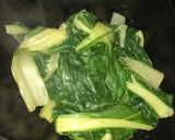 Foto del paso 1 de la receta: Tortilla de acelga 🥬🍳