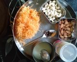 ગાજર નો હલવો (Gajar Halwa Recipe In Gujarati) રેસીપી સ્ટેપ1ફોટો