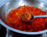 A picture of step 3 of Homemade healthy tasty red red tomato sauce.