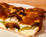 Foto del passaggio 4 della ricetta Quiche di asparagi e funghi