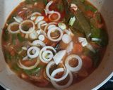Foto langkah ke 7 dari resep Seafood Udang Cumi Saos Padang.