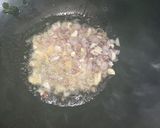Foto langkah ke 4 dari resep Tumis bunga kates.