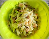 Foto langkah ke 5 dari resep Oseng Labu Ikan Asin.
