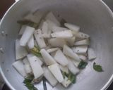 A picture of step 1 of White pumpkin koottu.