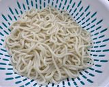 Hình bước làm 1 của món Mì udon xào