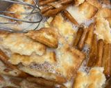 Foto langkah ke 5 dari resep Puding Crackers Lapis Coklat.