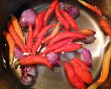 Foto langkah ke 1 dari resep Sambal Bawang Ala Bu Rudy Surabaya.