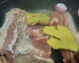 Hình bước làm 1 của món Bún bò nạm chả