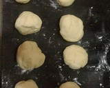 A picture of step 4 of Twisted doughnut.