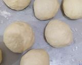 Foto langkah ke 7 dari resep Roti Manis Simple Mantap Jiwa.