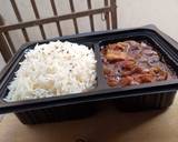 White rice with Thai onion and chicken sauce recipe step 2 photo