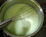 Foto langkah ke 3 dari resep Puding Susu Melon.