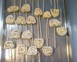 Foto del paso 1 de la receta: Chupetines de hojaldre de jamón y queso