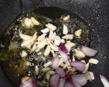 Foto langkah ke 2 dari resep Kerang Dara Saus Asam Manis.