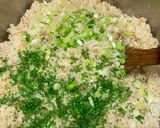 Foto langkah ke 3 dari resep Nasi Goreng Mentega.