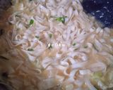 Foto langkah ke 3 dari resep 59. Kwetiau Kuah Telur.