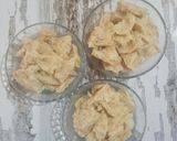 Foto langkah ke 1 dari resep Puding roti tawar tabur kismis dan almond #kamismanis.
